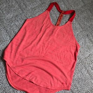 T back racerback Nike workout tank